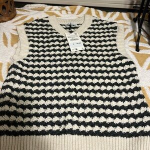 Zara crochet vest